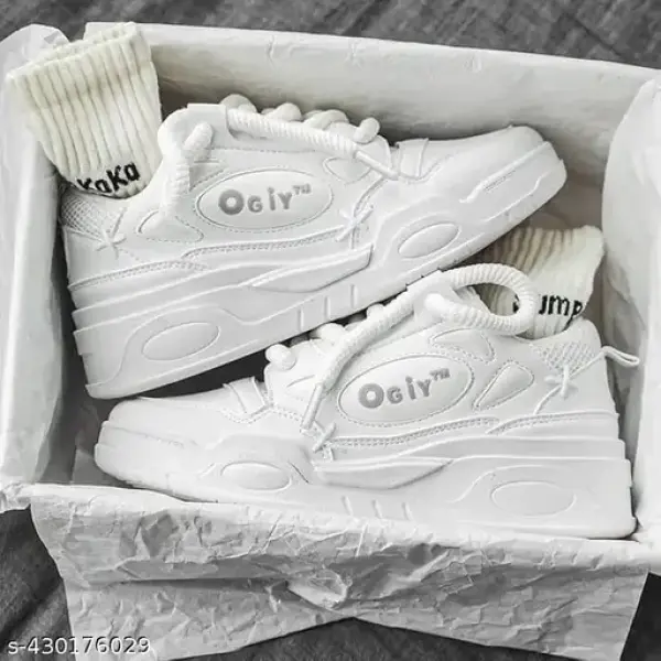 Relaxed Trendy Men Casual Shoes