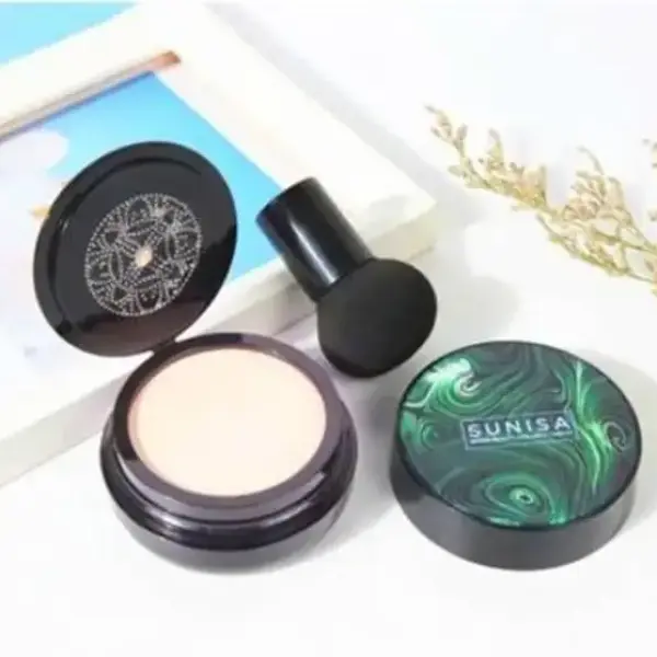 Foundation & Nail Polish Combo