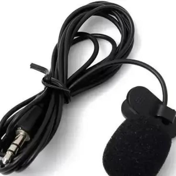Microphone with Kurti