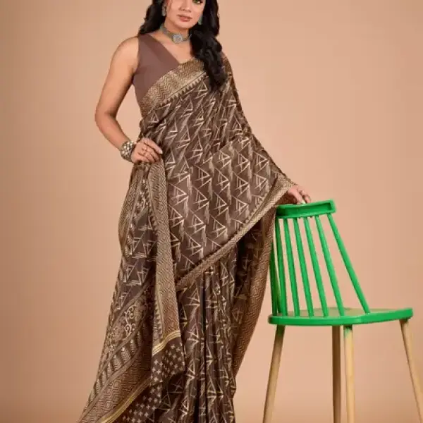 women crepe saree