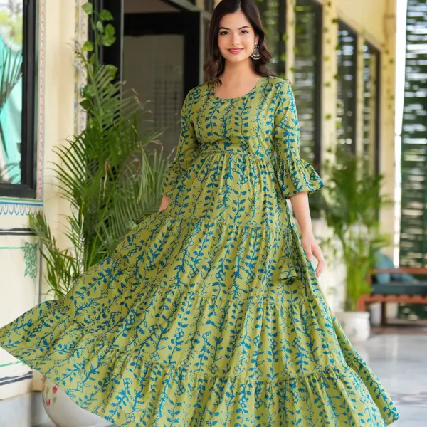 WOMEN PARTY & FESTIVE GOWNS