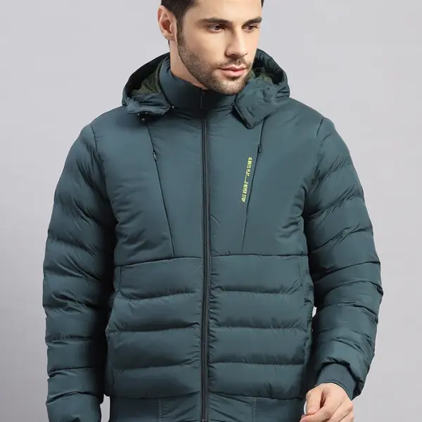 Men Green Solid Hooded Full Sleeve Jacket