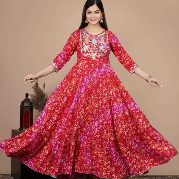 WOMEN PARTY & FESTIVE GOWNS