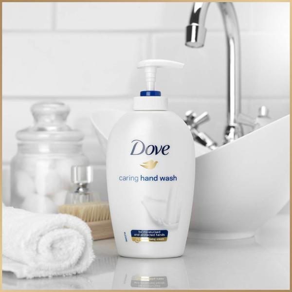 Dove Moisturising Liquid Hand Wash 900 ml Refill|| Gentle Cleanser for Soft Hands|| Liquid Hand Soap Suitable for Sensitive Skin -Super Saver Offer Pack