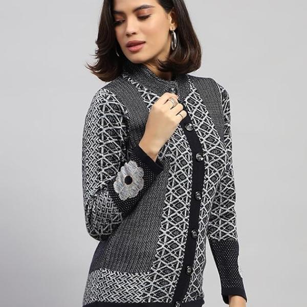 Monte Carlo Womens Self Design Round Neck Full Sleeve Cardigan