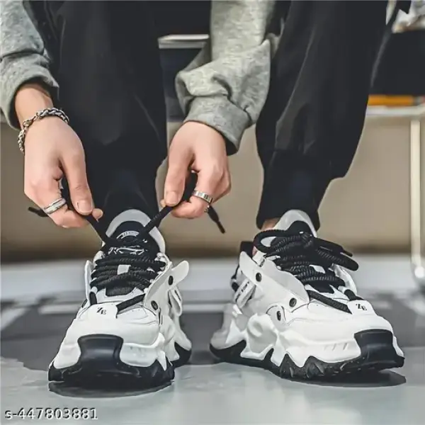 B&W Modern Attractive Men Casual Shoes