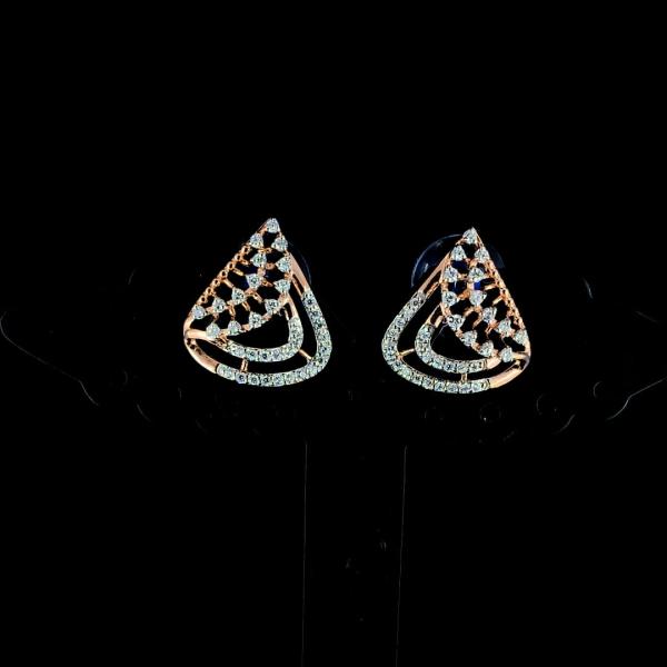 A Unique Dimond Earrings