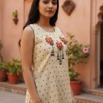 WOMEN KURTI TOP LEGGINES