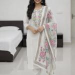 WOMAN KURTA SETS