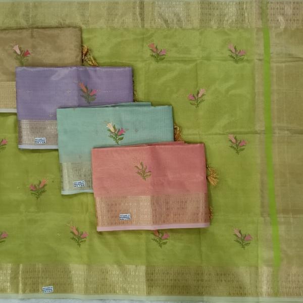 Women's Silk Cotton Saree With Blouse Piece